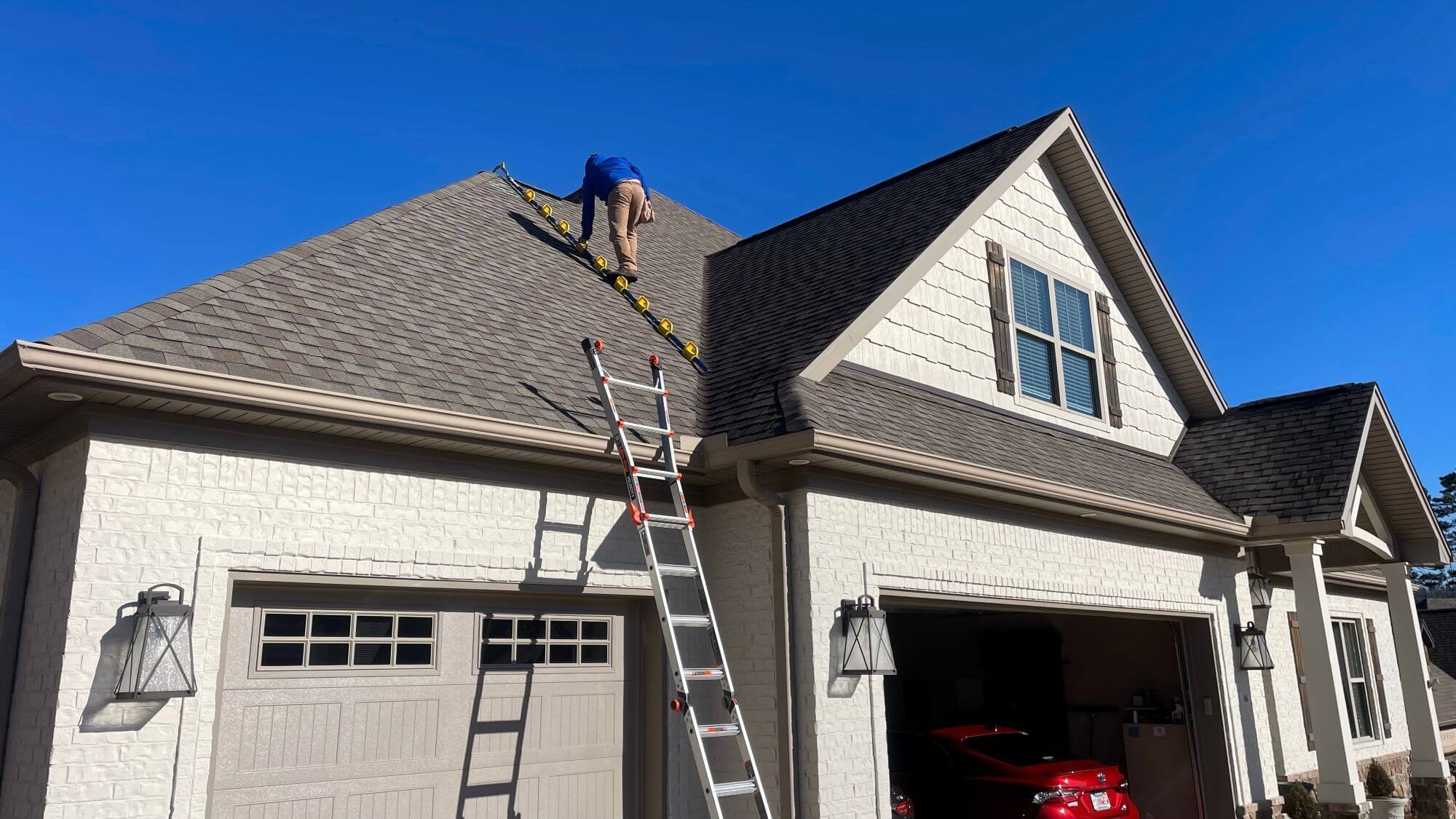 evergreen residential roof repair company